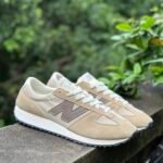 New Balance 471 unisex sneakers in Khaki