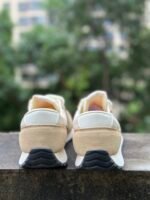 New Balance 471 unisex sneakers in Khaki - Image 3