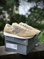 New Balance 471 unisex sneakers in Khaki - Image 5