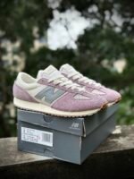 New Balance 471 unisex sneakers in Purple - Image 5