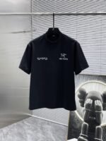 Arc'teryx Mens T-Shirt Mammoth Print & Logo Crew Neck Black White - Image 2