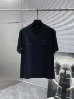 Arc'teryx Mens T-Shirt Mammoth Print & Logo Crew Neck Black White - Image 5