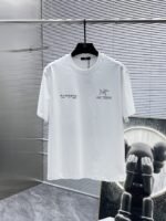 Arc'teryx Mens T-Shirt Mammoth Print & Logo Crew Neck Black White - Image 4