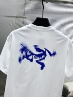 Arc'teryx T-Shirt Brushstroke Logo Print Crew Neck Black White - Image 4
