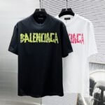 Balenciaga T-Shirt Distressed Logo Print Crew Neck Black White