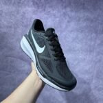 Nike ZoomX Black Breathable Cushion Professional Running Sneakers - Image 2