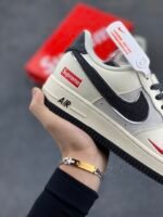 Nike Air Force 1 Supreme Co-Branded Cream Black Casual Low Top Sneakers - Image 6