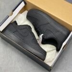 Nike Air Force 1 All Black Heart Pattern Love Pendant Low Top Sneakers