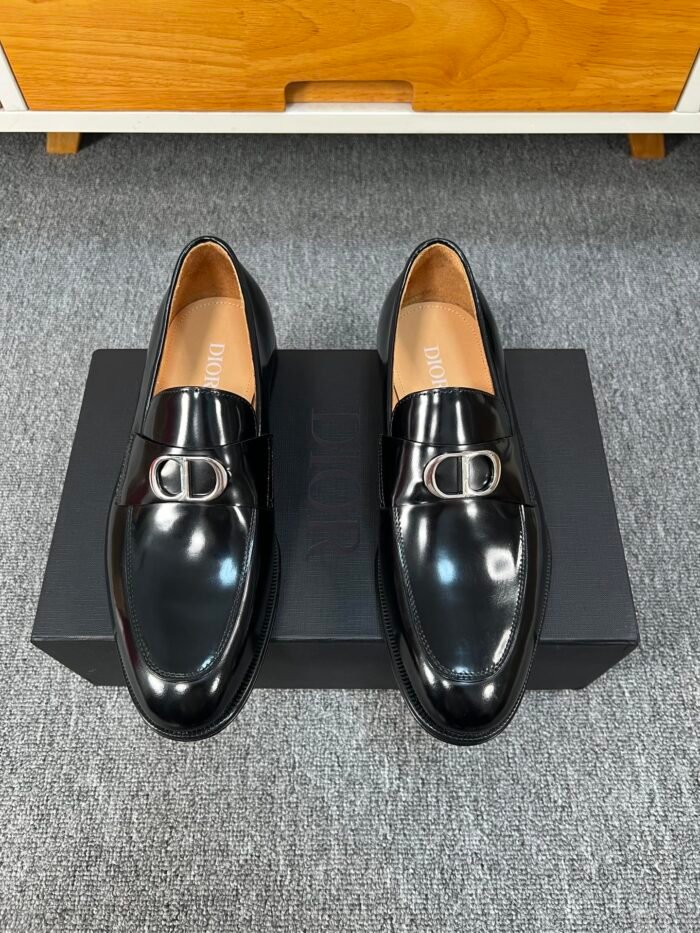 dior men's dress shoes Black Glossy Metal Buckle Slip-On Men Luxury Business Casual Loafer Derby Shoshanna Dresses for Women size-11 The pair features a Color:SAF-SAFFRON