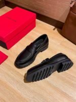 Ferragamo Black Litchi Grain Leather Decor Buckle Thick Sole Slip-On Men Business Loafer Shoes - Image 2