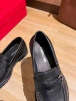 Ferragamo Black Litchi Grain Leather Decor Buckle Thick Sole Slip-On Men Business Loafer Shoes - Image 6