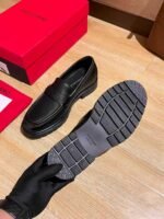 Ferragamo Black Litchi Grain Leather Decor Buckle Thick Sole Slip-On Men Business Loafer Shoes - Image 3