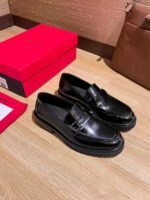 Ferragamo Black Glossy Metal Buckle Thick Sole Slip-On Men Luxury Business Loafer Shoes - Image 2