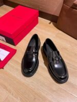 Ferragamo Black Glossy Metal Buckle Thick Sole Slip-On Men Luxury Business Loafer Shoes - Image 9