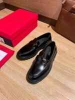 Ferragamo Black Glossy Metal Buckle Thick Sole Slip-On Men Luxury Business Loafer Shoes - Image 8