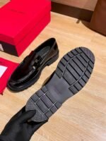 Ferragamo Black Glossy Metal Buckle Thick Sole Slip-On Men Luxury Business Loafer Shoes - Image 3