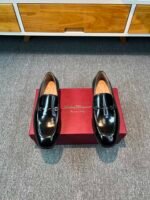 Ferragamo Black Glossy Horsebit Metal Buckle Slip-On Men Luxury Business Formal Loafer Shoes