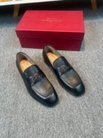 Ferragamo Black Vertical Grain Leather Metal Buckle Slip-On Men Luxury Business Formal Loafer Shoes - Image 2