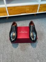 Ferragamo Black Smooth Calf Leather Cap Toe Lace-Up Men Business Wedding Oxford Formal Dress Shoes