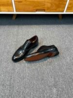 Ferragamo Black Polished Leather Brogue Cap Toe Lace-Up Men Business Wedding Oxford Formal Shoes - Image 5