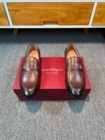 Ferragamo Brown Smooth Soft Leather Minimal Buckle Slip-On Men Business Casual Vintage Loafer Shoes