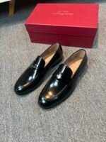 Ferragamo Black Glossy Patent Leather Round Emblem Metal Buckle Slip-On Men Luxury Formal Loafer Shoes - Image 6