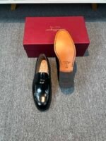 Ferragamo Black Glossy Patent Leather Round Emblem Metal Buckle Slip-On Men Luxury Formal Loafer Shoes - Image 3