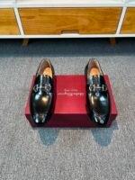 Ferragamo Black Glossy Gancini Metal Buckle Slip-On Men Luxury Business Formal Loafer Shoes
