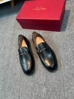 Ferragamo Black Matte Smooth Leather Gancini Metal Buckle Slip-On Men Business Formal Loafer Shoes - Image 2