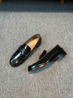 Ferragamo Black Glossy Gancini Ornament Buckle Slip-On Men Formal Business Loafer Dress Shoes - Image 4