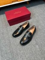 Ferragamo Black Smooth Polished Leather Horsebit Buckle Slip-On Men Luxury Business Formal Loafer Shoes - Image 6