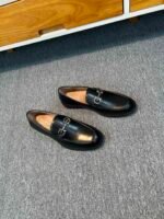 Ferragamo Black Smooth Polished Leather Horsebit Buckle Slip-On Men Luxury Business Formal Loafer Shoes - Image 4