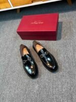 Ferragamo Black Mirror Gloss Patent Leather Horsebit Buckle Slip-On Men Luxury Formal Business Loafer Shoes - Image 2