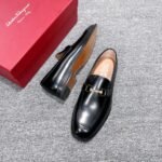 Ferragamo Black Gloss Leather Gold Buckle Men Formal Slip-On Loafers - Image 5