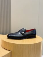 Ferragamo Black Smooth Leather Grosgrain Strap Men Formal Slip-On Loafers - Image 2