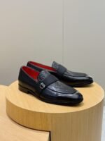 Ferragamo Black Embossed Leather Grosgrain Strap Men Formal Slip-On Loafers - Image 9