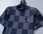 Louis Vuitton Navy Checkerboard Jacquard Rhinestone Letter Men Casual Short Sleeve T-Shirt - Image 9