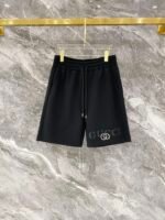 Gucci Black Letter Print Metal Badge Crew Neck T-Shirt & Drawstring Shorts Two-Piece Set - Image 4