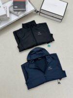 Arc'Teryx Navy Blue & Black Stand Collar Full Zip Lightweight Windbreaker Jacket - Image 2