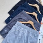Lulumemon Elastic Waist Quick Dry Lined Athletic Running Shorts with Small Circular Logo