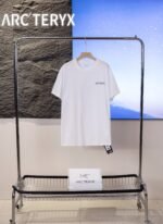Arc'Teryx Small Letter Back Splash Ink Totem Print Crew Neck Cotton Outdoor Short Sleeve T-shirt - Image 3
