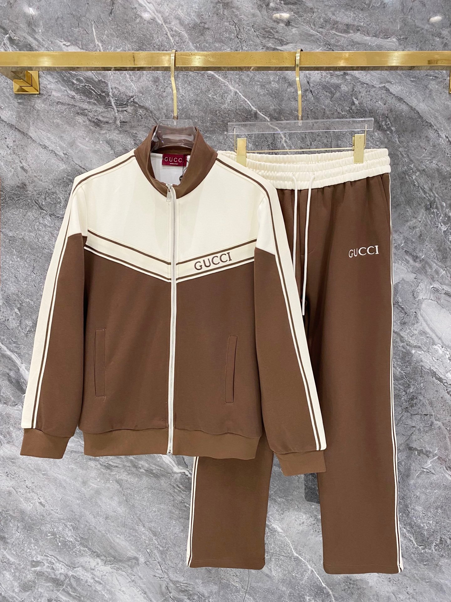 26081801-Gucci-Outfit-260-097 Gucci Men Knit Tracksuit Set Color‑Block Stand Collar Zip‑Up Jacket Straight‑Leg Sweatpants 2pcs Outfit - Image 1